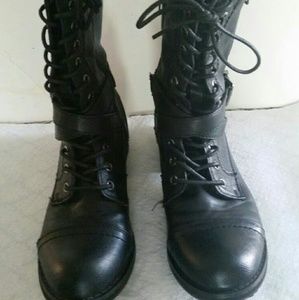 Bull Boxer Combat Boot for women